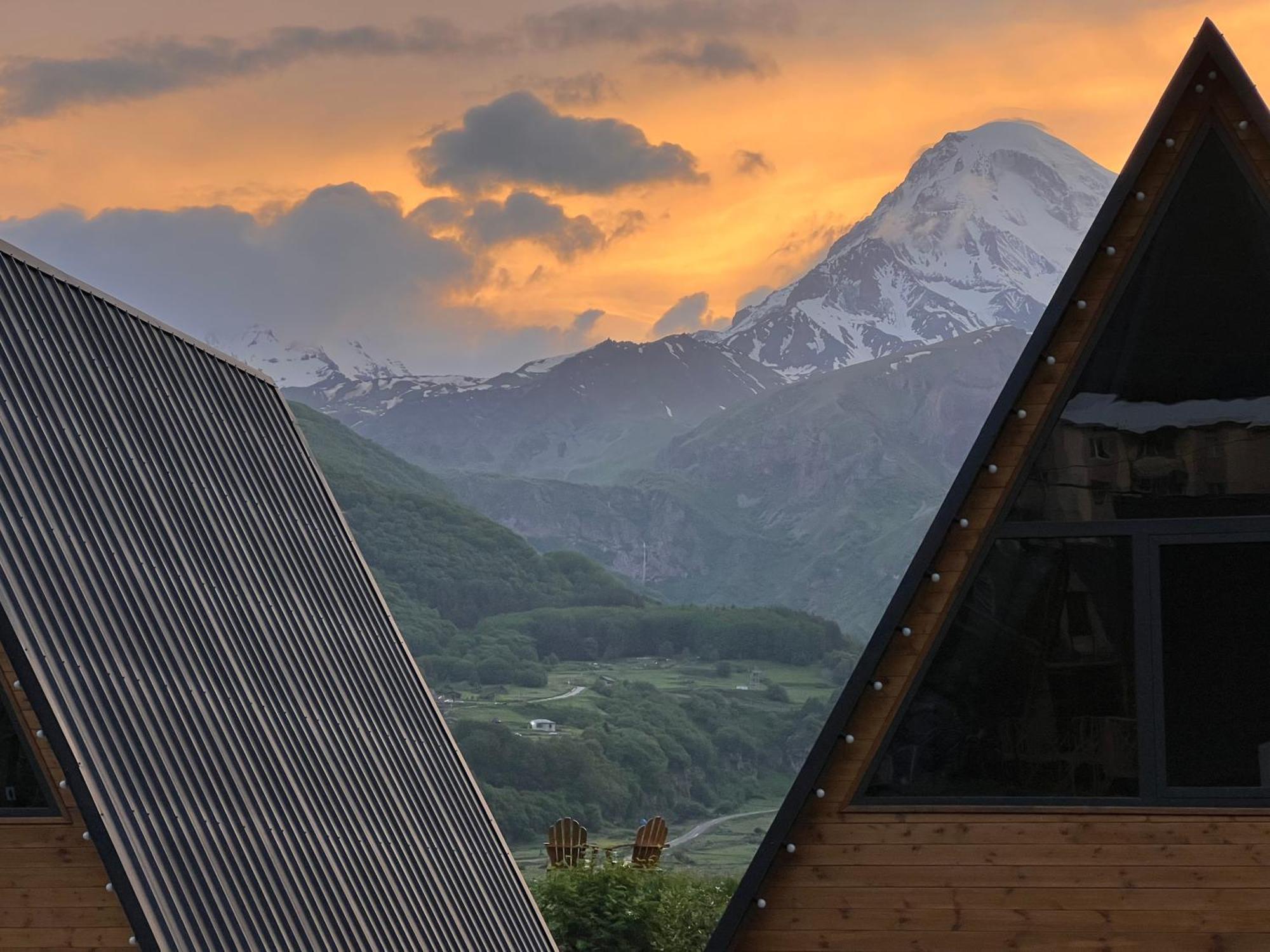 Kazbegi Hills Cottages Екстер'єр фото